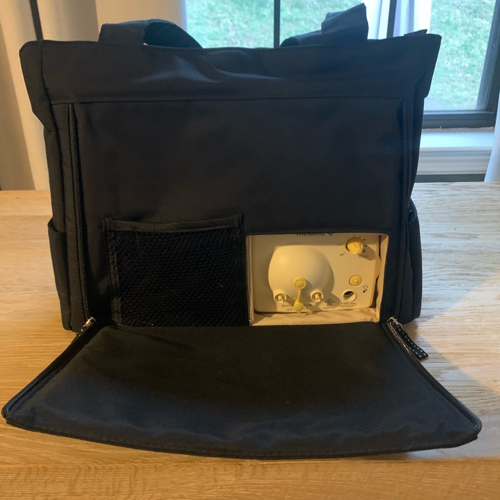 Medela Breast Pump in Style Advanced